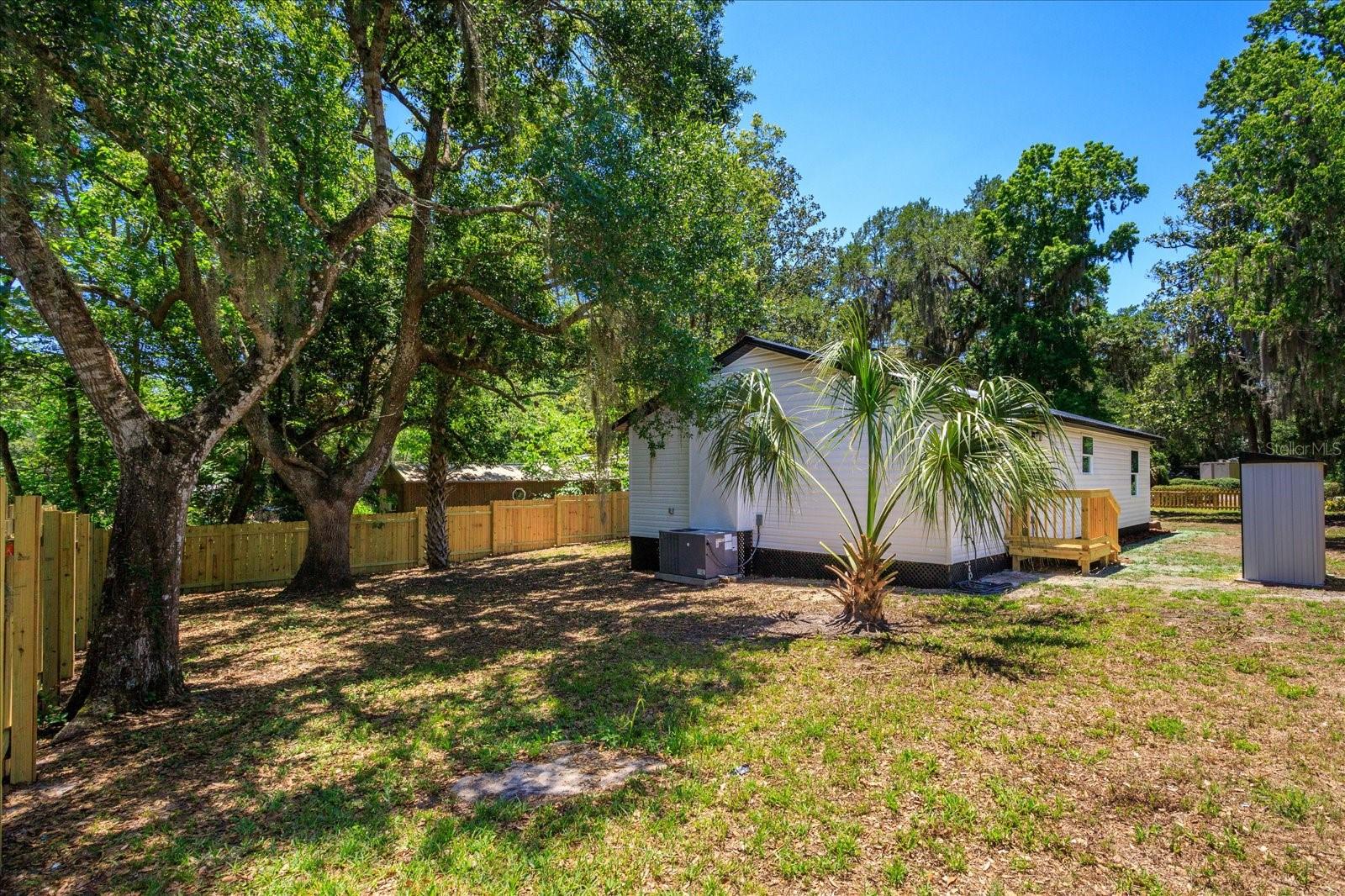 OAKRIDGE - Residential