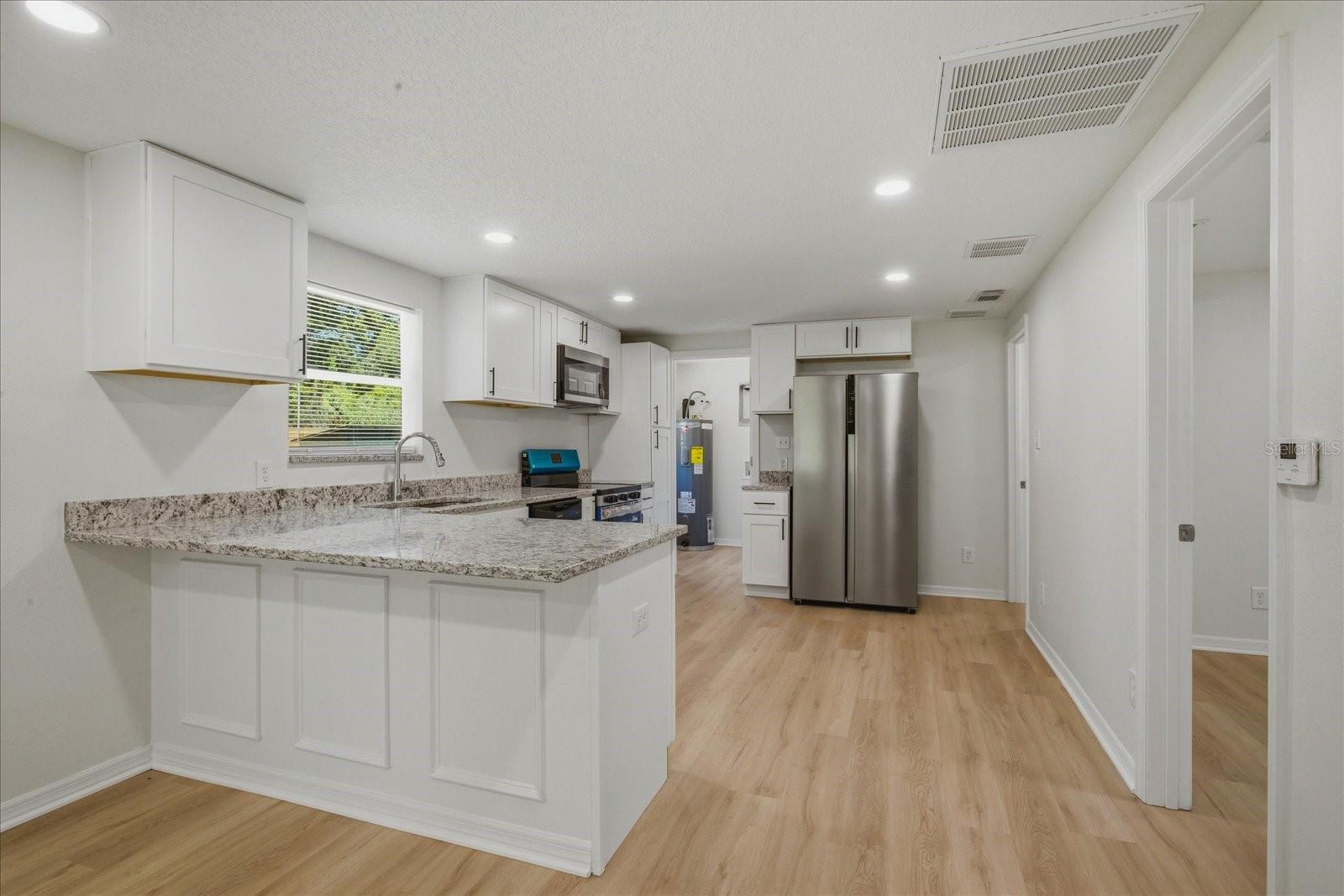 OAKRIDGE - Residential