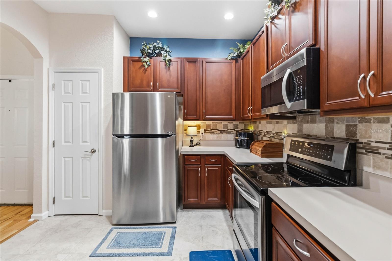 FLORA RIDGE CONDOMINIUM PH 10 - Residential