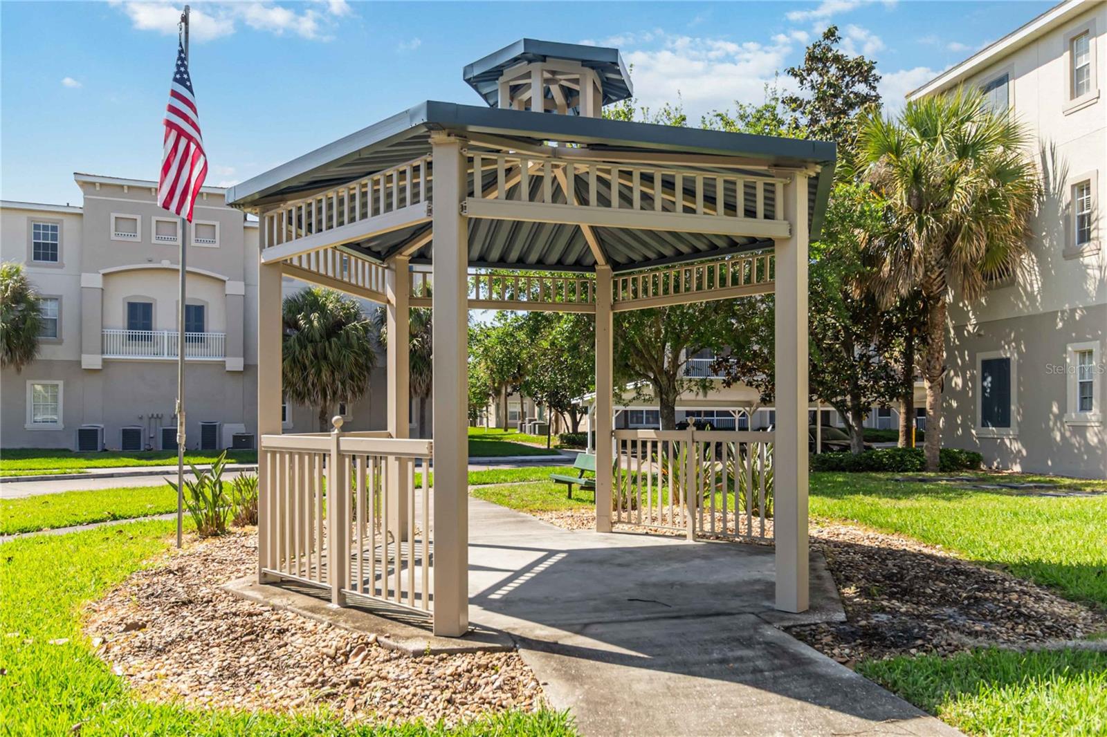 FLORA RIDGE CONDOMINIUM PH 10 - Residential