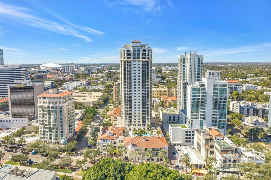 Photo of 300 Beach Drive NE #2101, St Petersburg, FL 33701 (MLS # TB8467192)