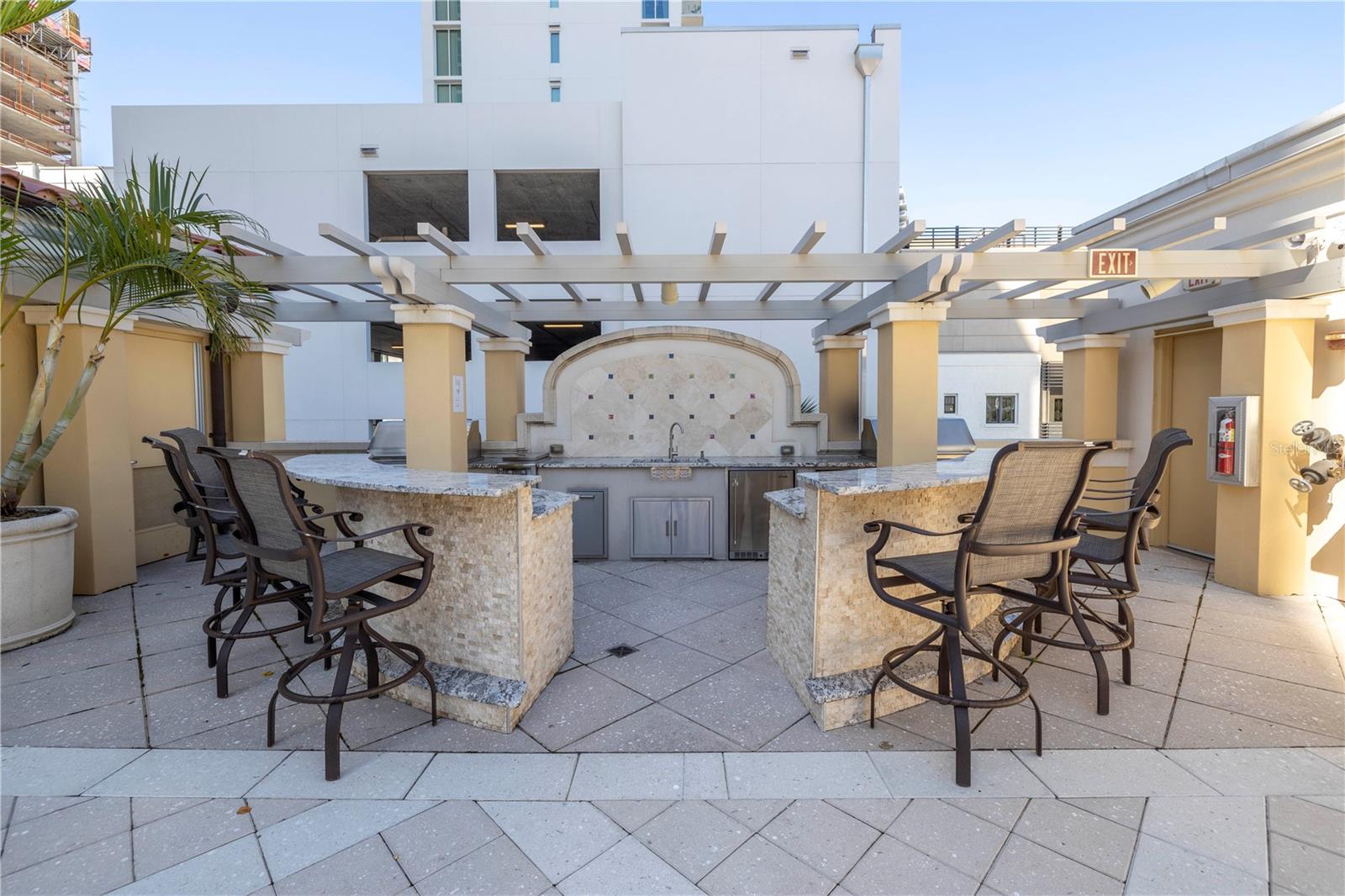 PARKSHORE PLAZA CONDO - Residential