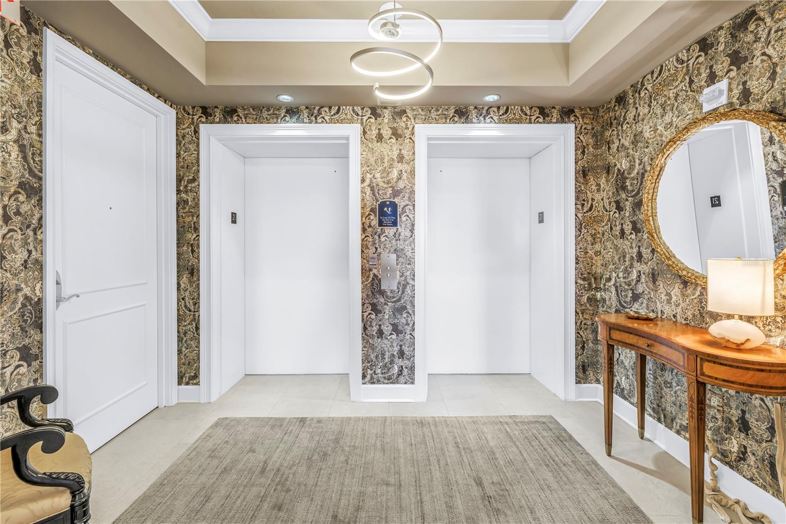 PARKSHORE PLAZA CONDO - Residential