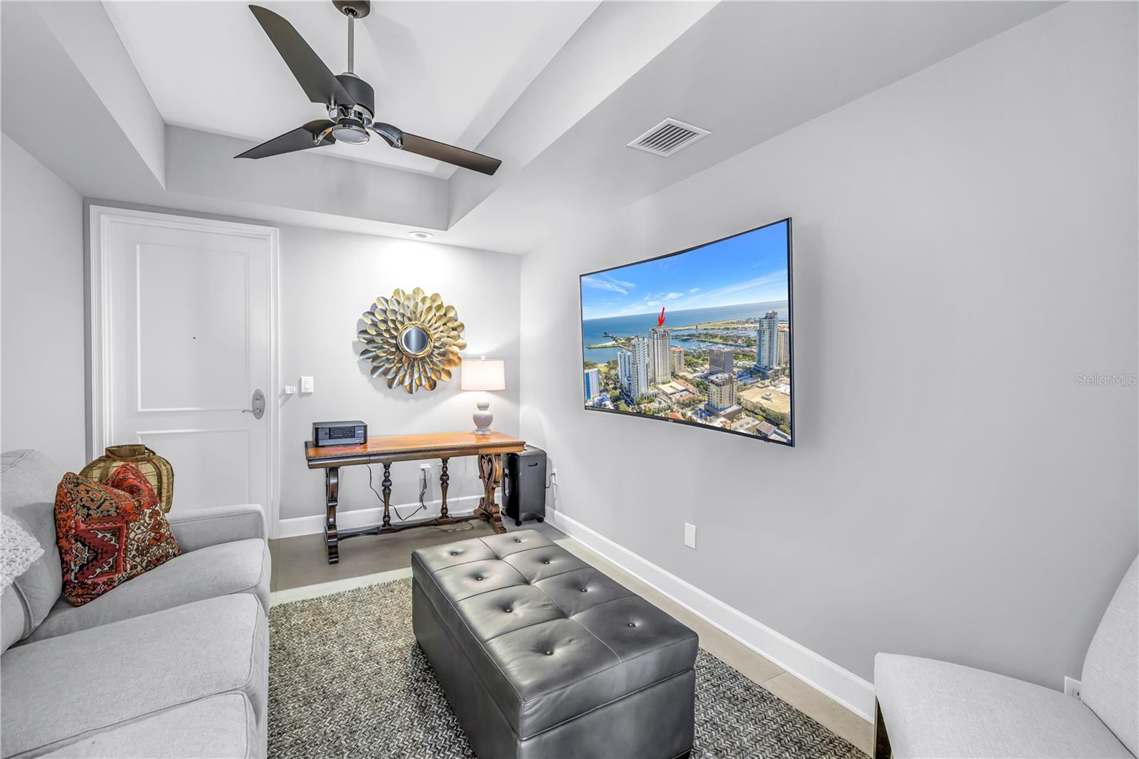 PARKSHORE PLAZA CONDO - Residential