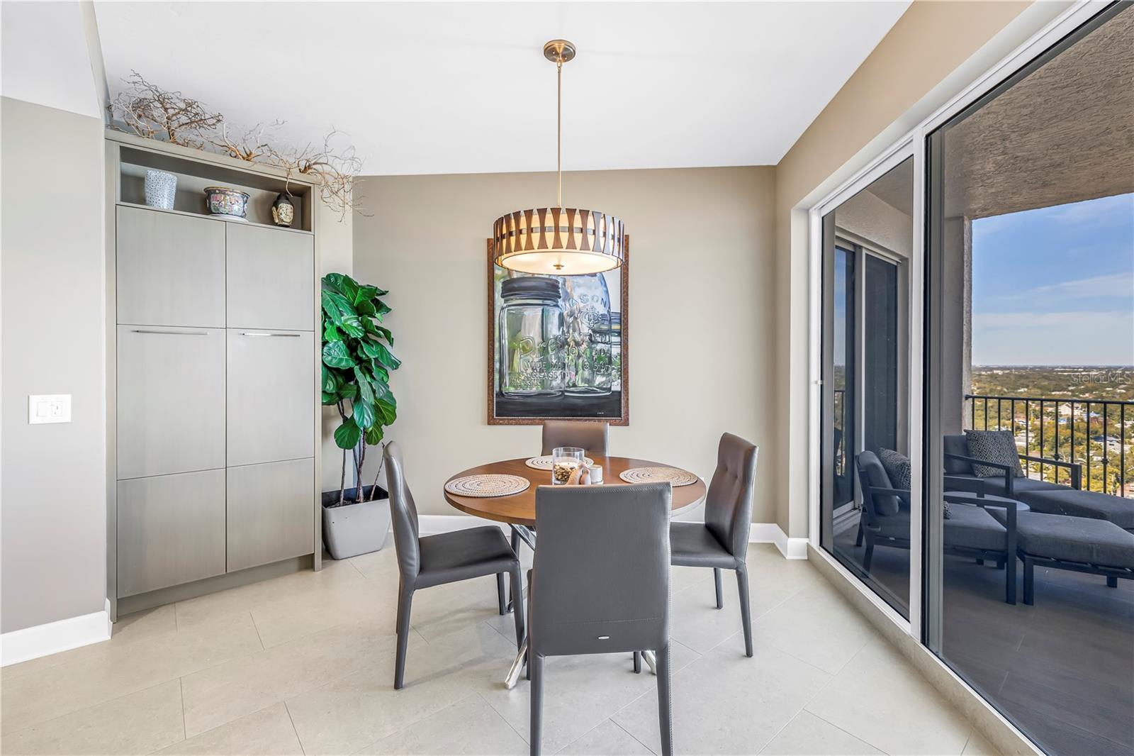 PARKSHORE PLAZA CONDO - Residential