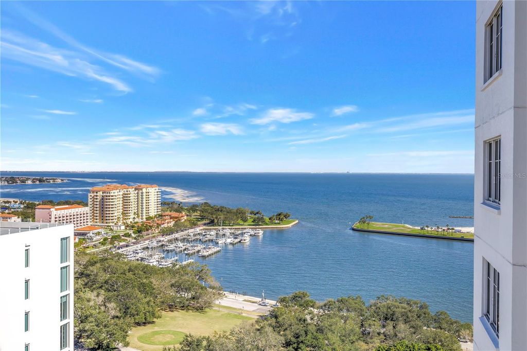 Photo of 300 Beach Drive NE #2101, St Petersburg, FL 33701 (MLS # TB8467192)