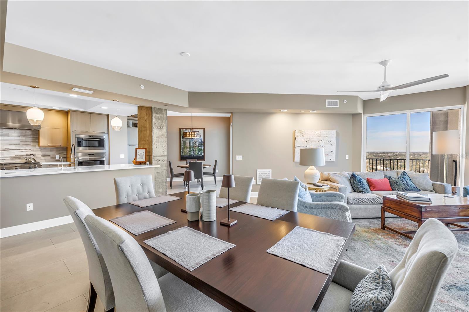 PARKSHORE PLAZA CONDO - Residential