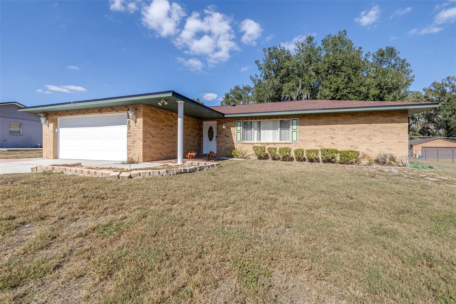 CREEK SIDE - Residential