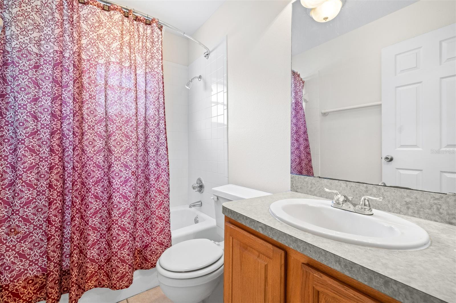 CREEK SIDE - Residential