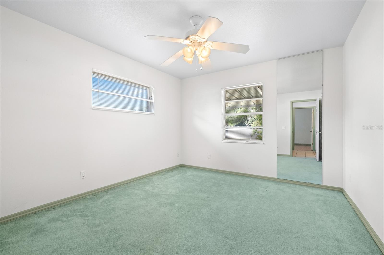 CREEK SIDE - Residential