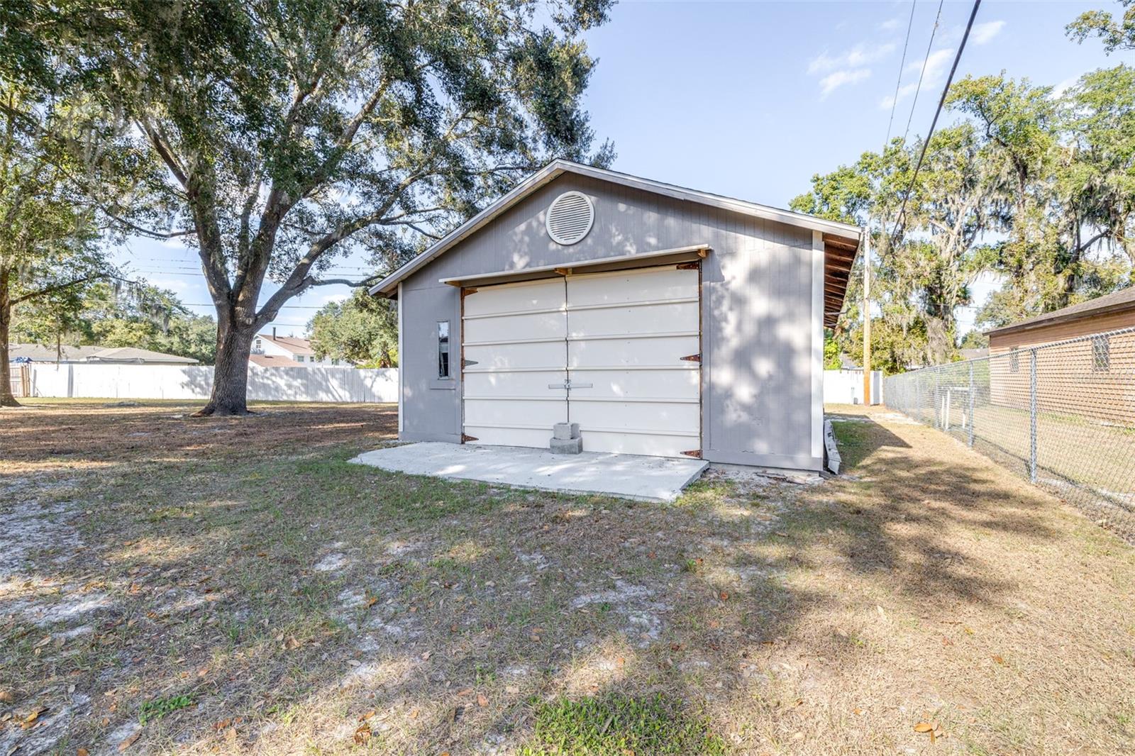 CREEK SIDE - Residential