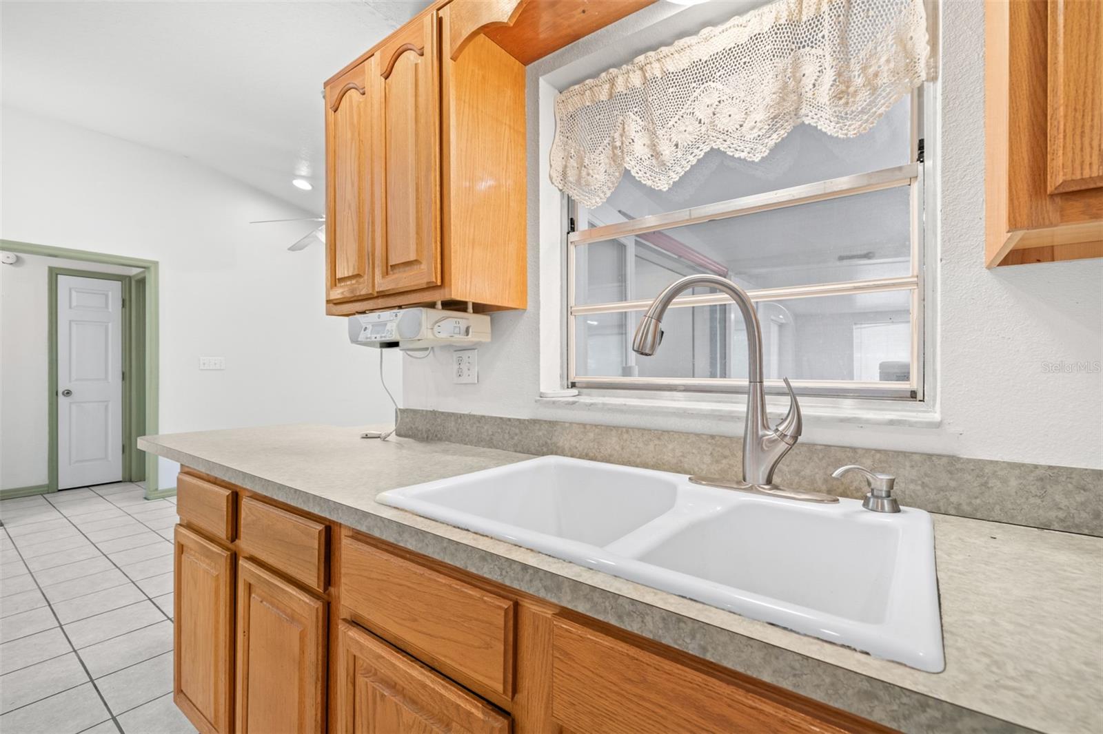 CREEK SIDE - Residential