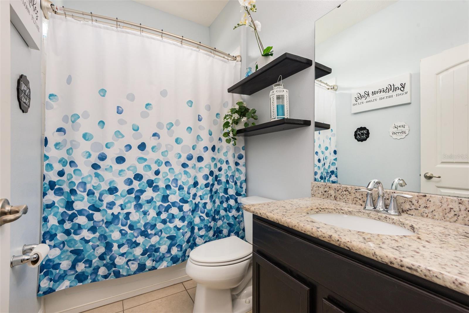 LAKE BATON ESTATES - Residential