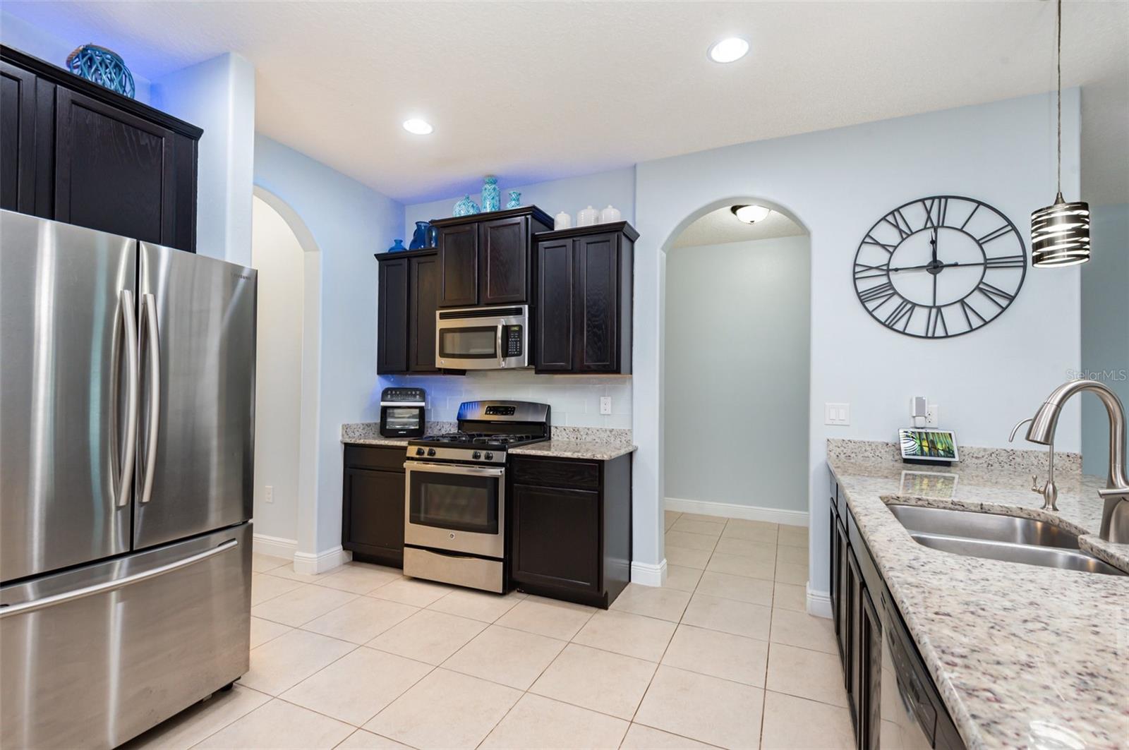 LAKE BATON ESTATES - Residential