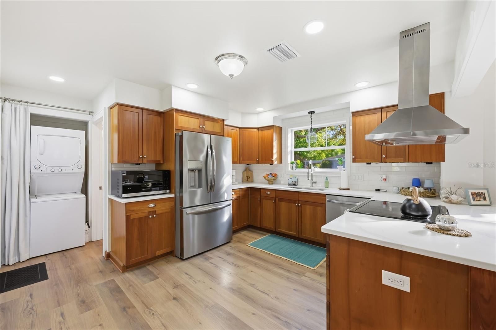 OAKWOOD HEIGHTS - Residential