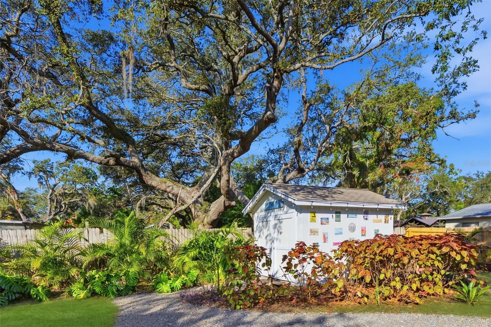 OAKWOOD HEIGHTS - Residential