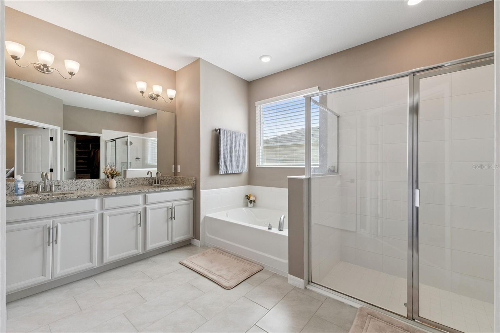 BRIDLEWOOD - Residential