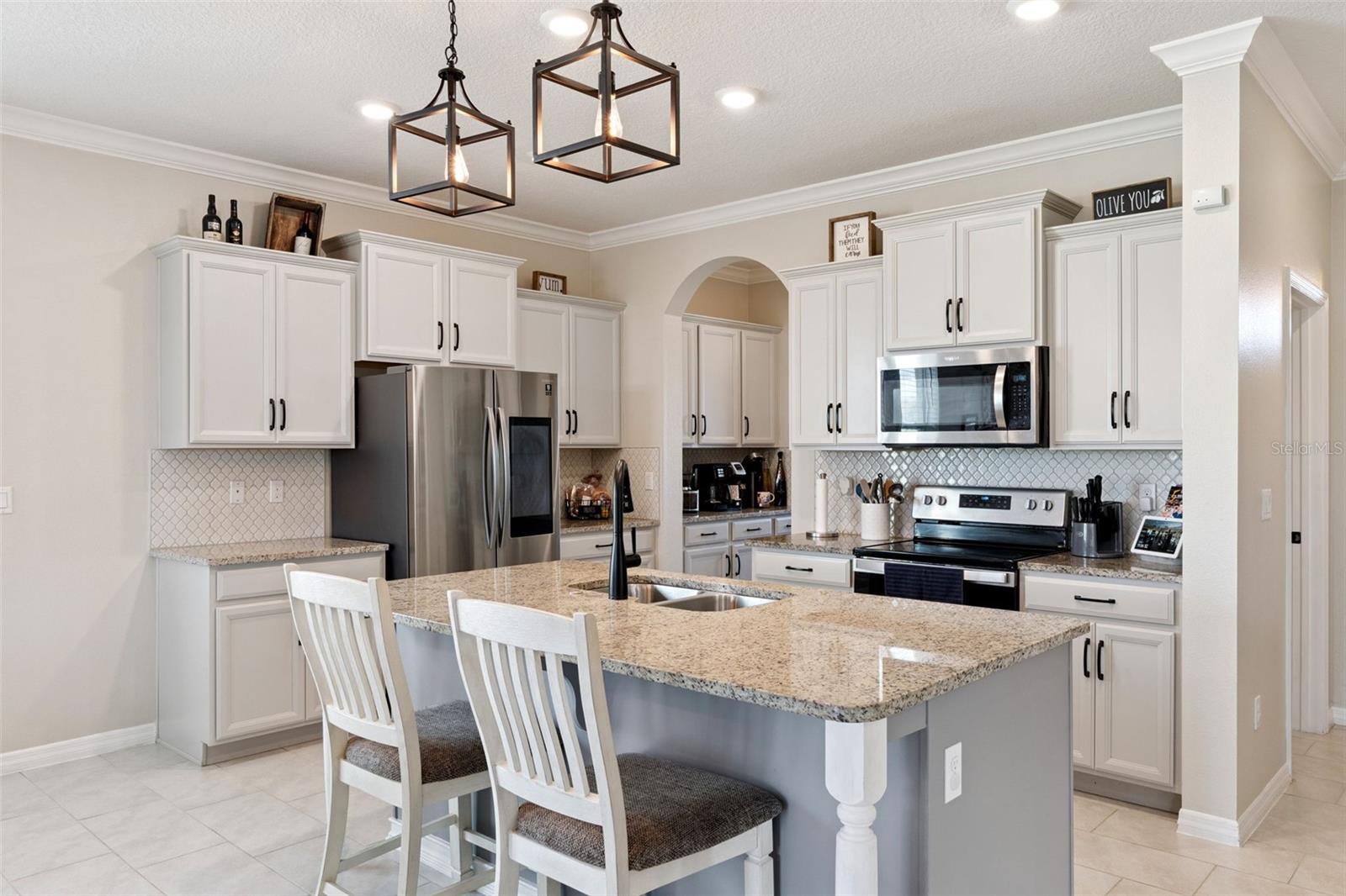 BRIDLEWOOD - Residential