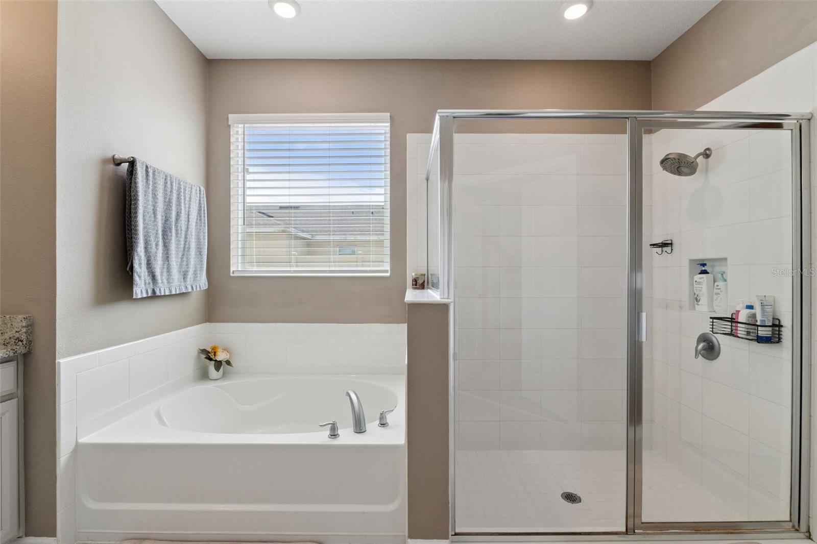 BRIDLEWOOD - Residential