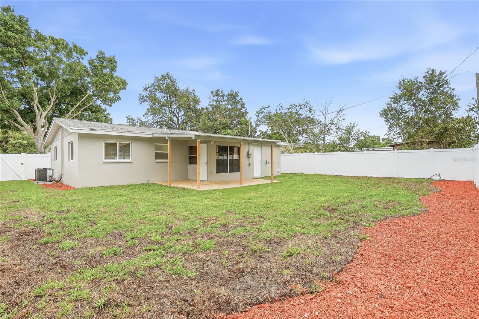 LAKE CITRUS ESTATES 2ND ADD - Residential