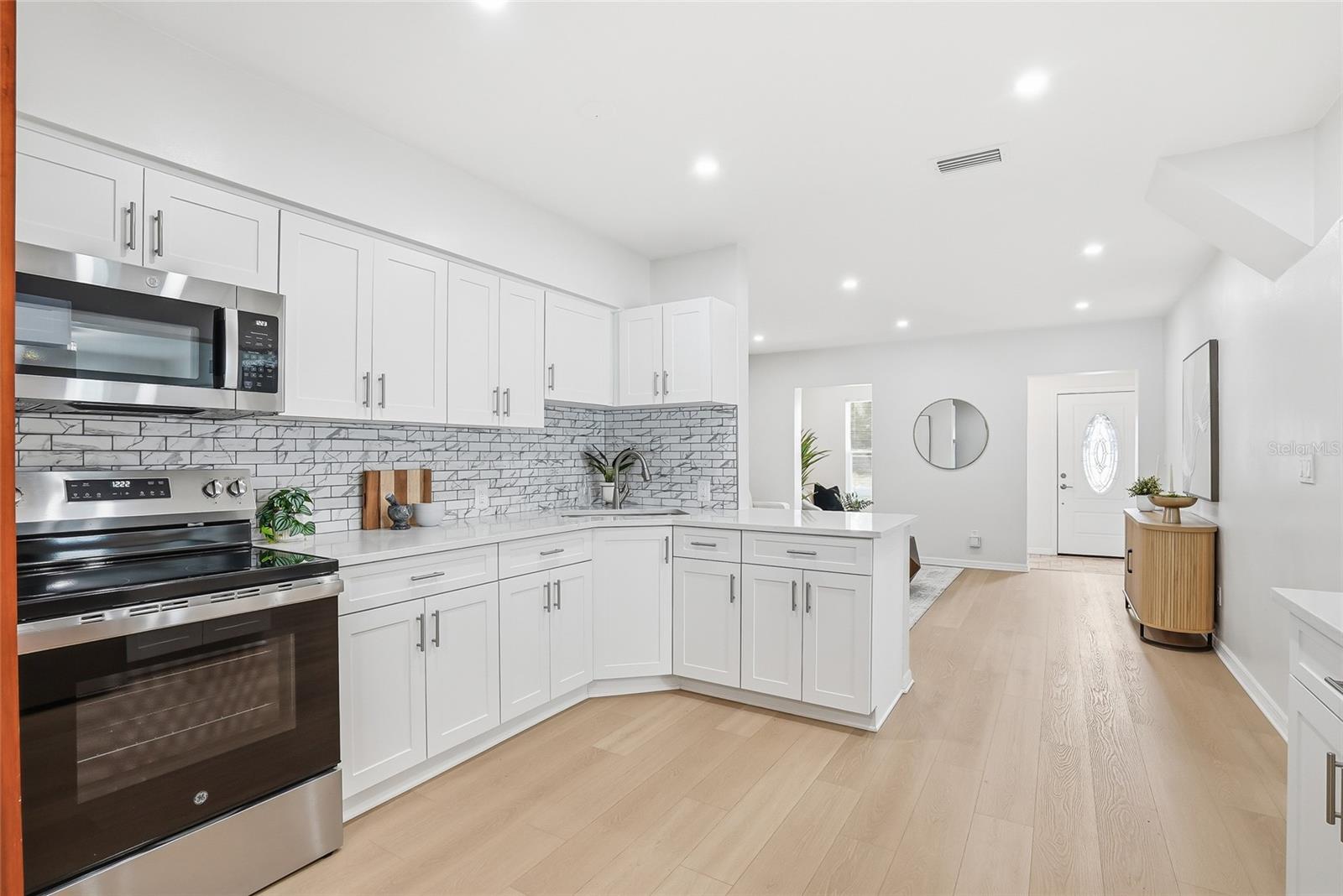 LAKE CITRUS ESTATES 2ND ADD - Residential