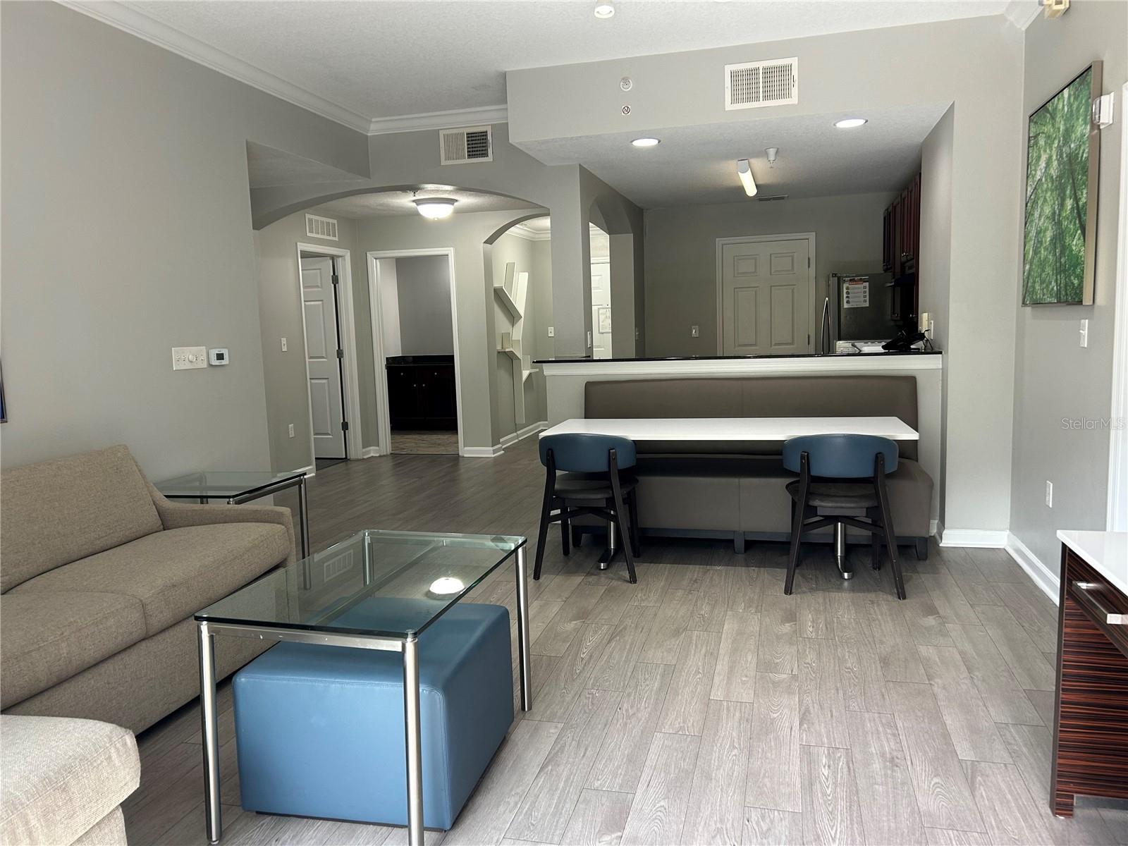 14501 GROVE RESORT 1409