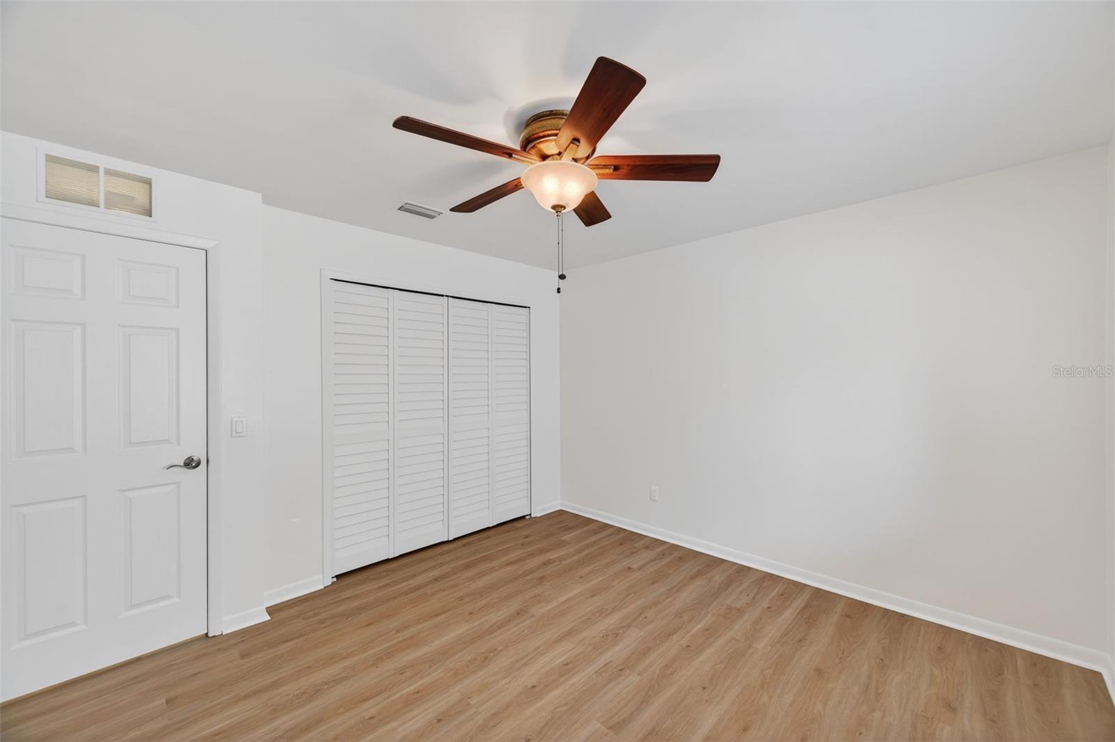 BLOOMINGDALE OAKS - Residential