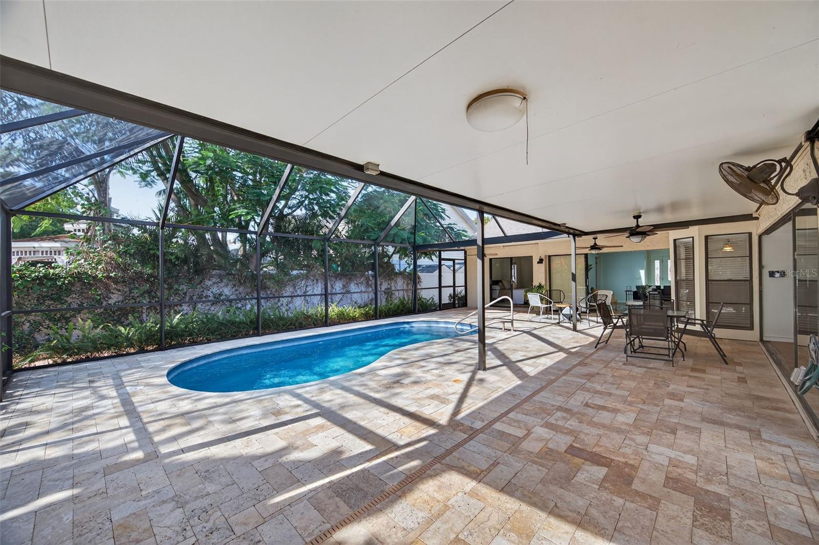 BLOOMINGDALE OAKS - Residential