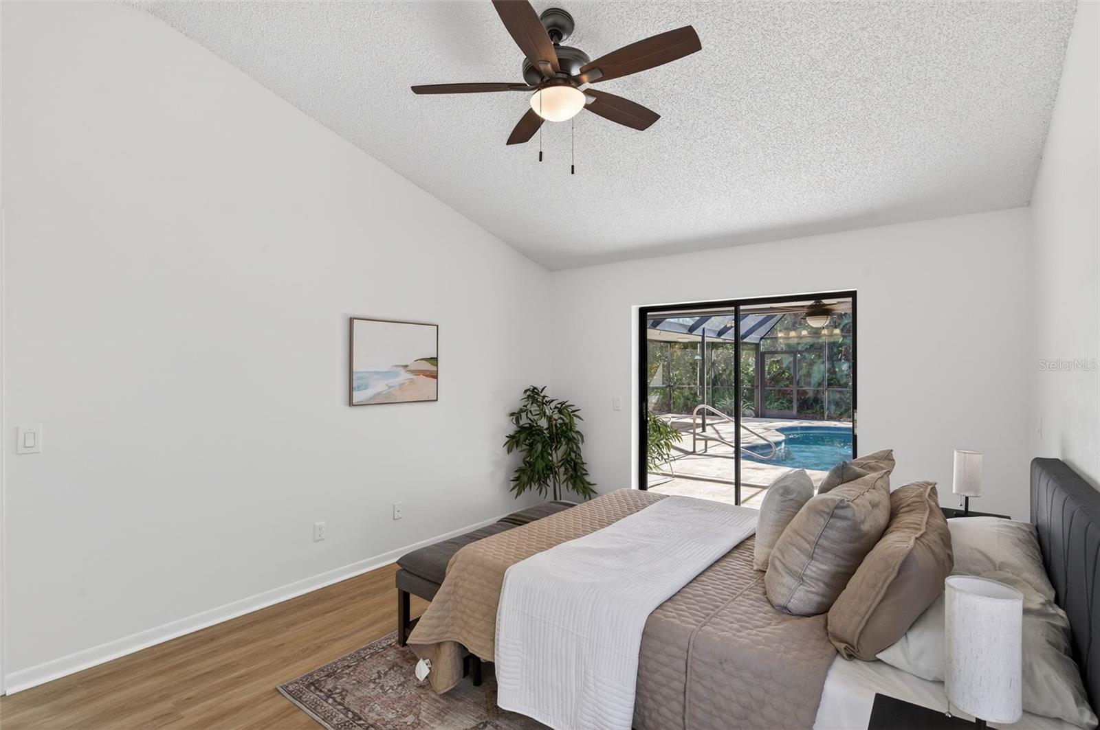 BLOOMINGDALE OAKS - Residential