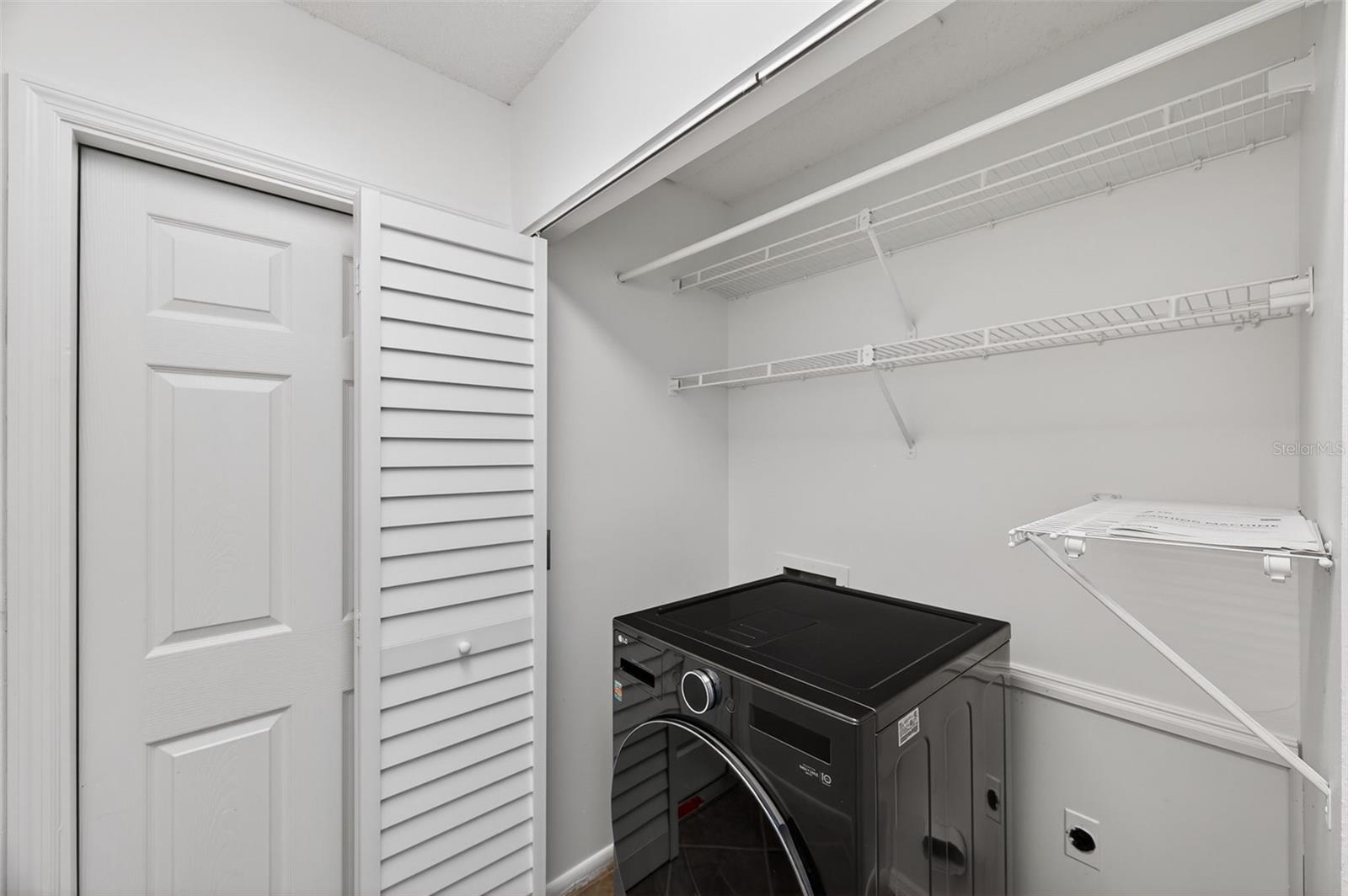 BLOOMINGDALE OAKS - Residential