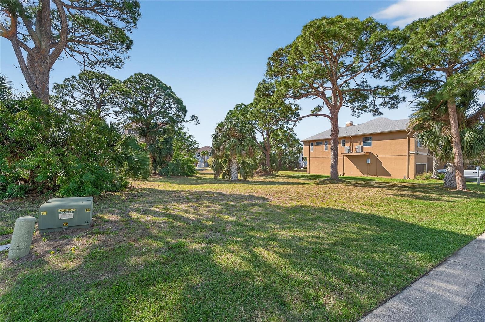 HARBOUR WATCH CIRCLE