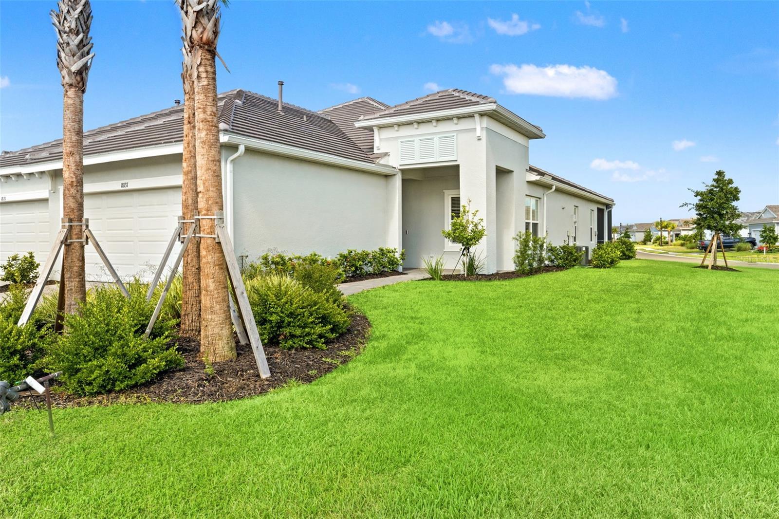 WYSTERIA WELLEN PARK VILLAGE F-4 - Residential