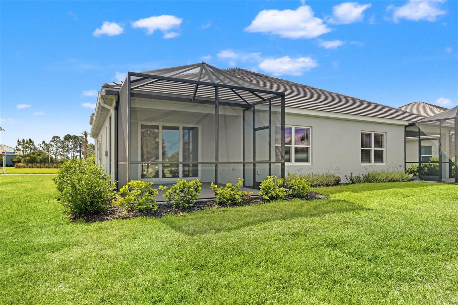 WYSTERIA WELLEN PARK VILLAGE F-4 - Residential