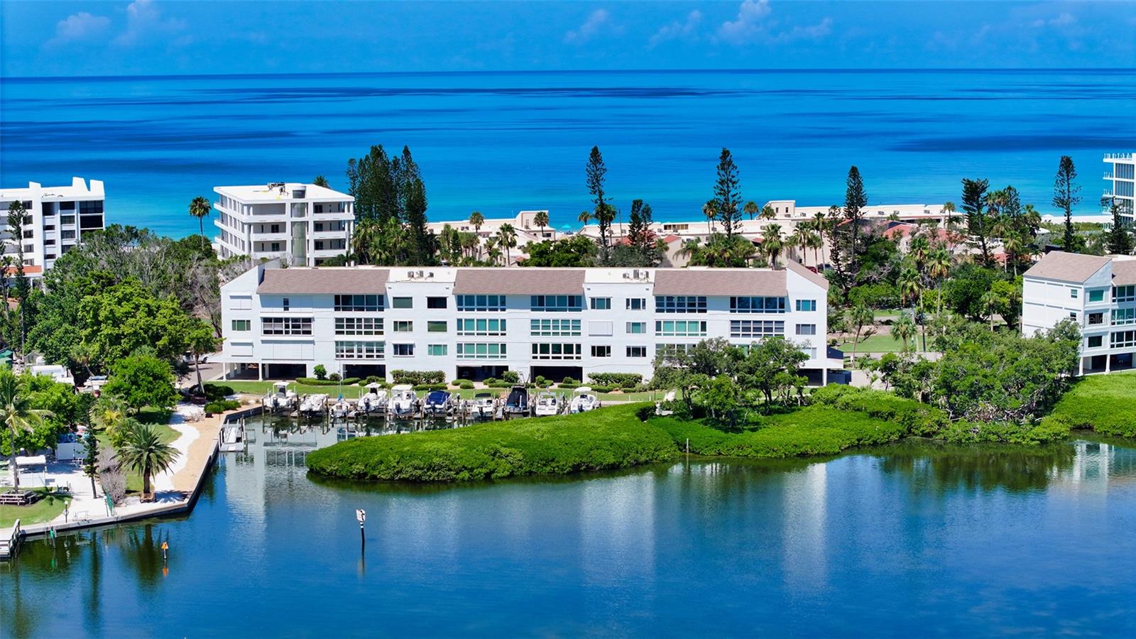WINDWARD BAY AMD - Residential