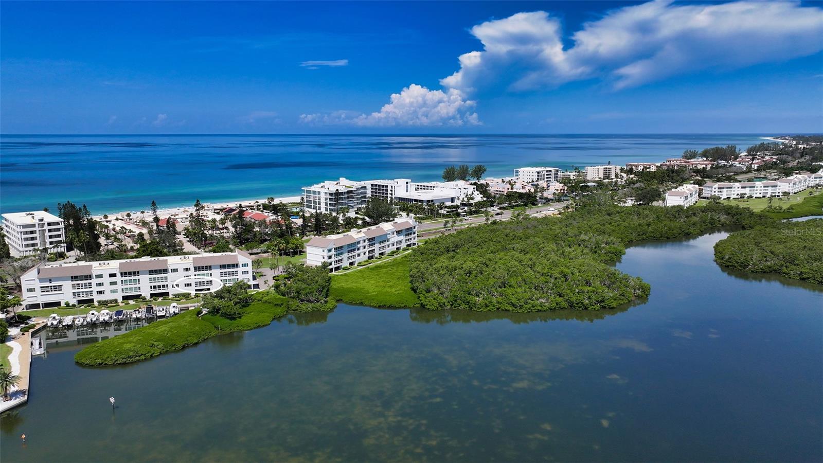 WINDWARD BAY AMD - Residential