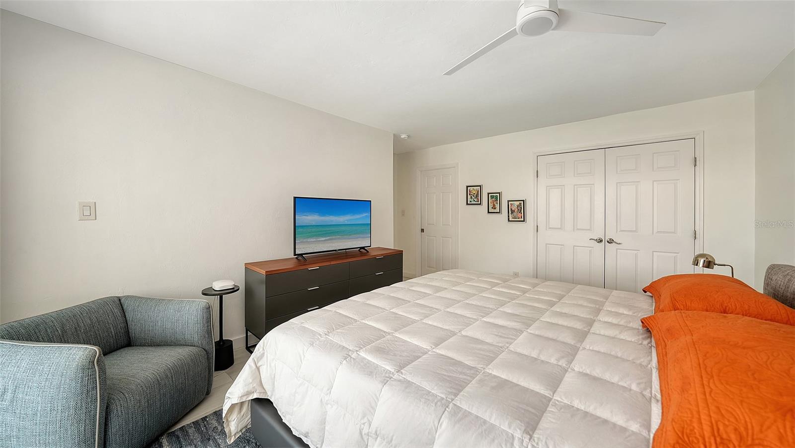 WINDWARD BAY AMD - Residential