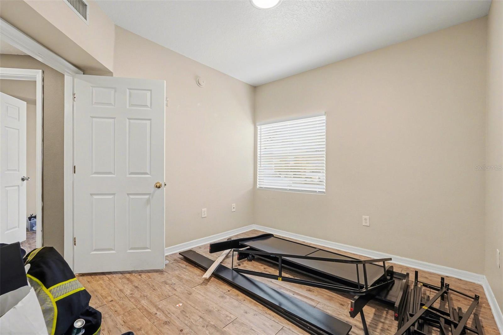 VILLAGES OF BLOOMINGDALE CONDO 4 - Residential