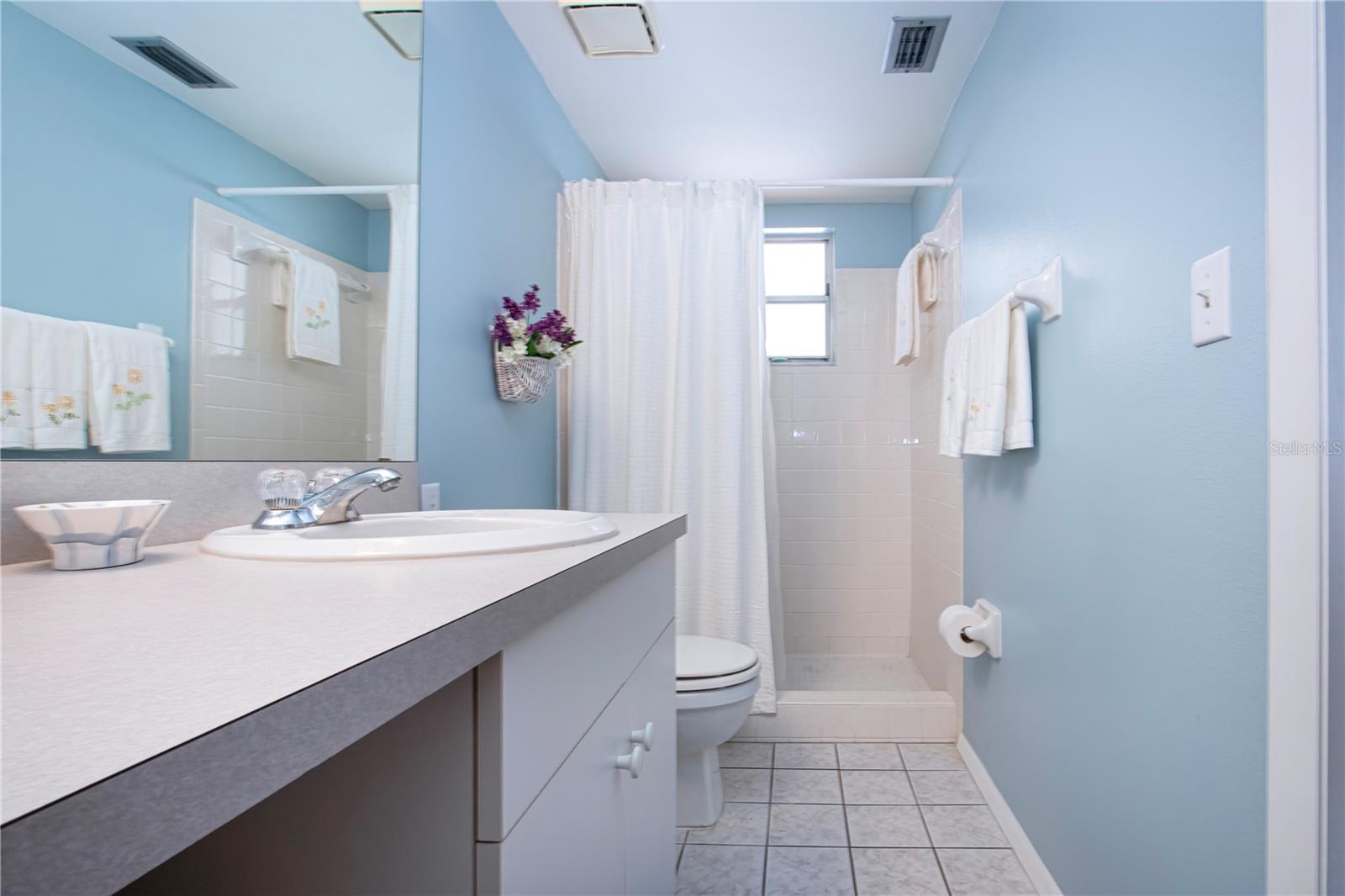 DESOTO SQUARE VILLAS PH I - Residential