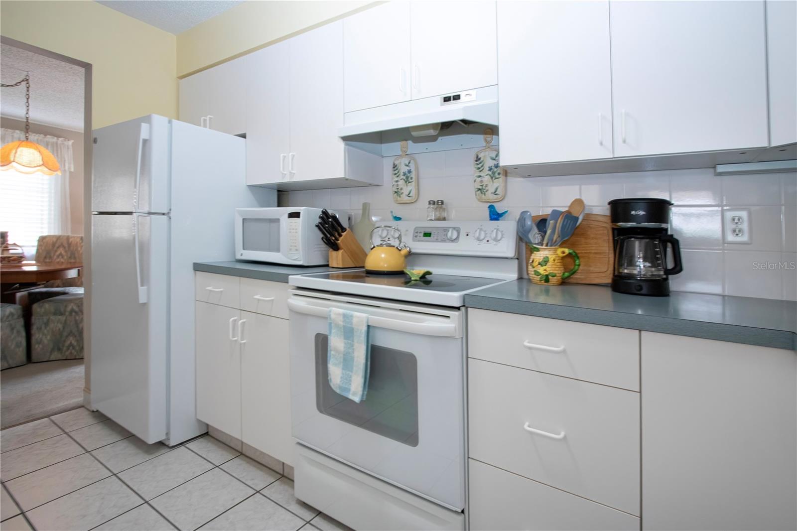 DESOTO SQUARE VILLAS PH I - Residential