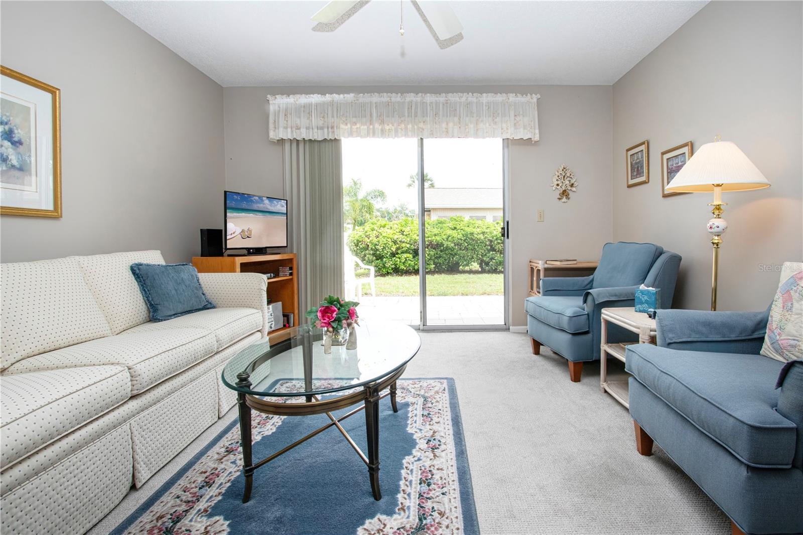 DESOTO SQUARE VILLAS PH I - Residential