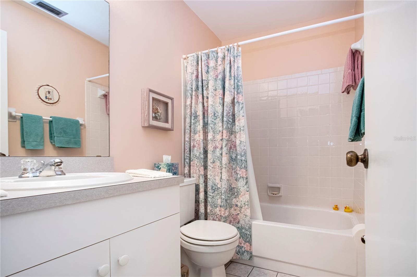 DESOTO SQUARE VILLAS PH I - Residential