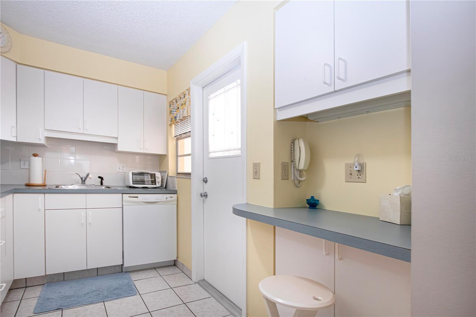 DESOTO SQUARE VILLAS PH I - Residential