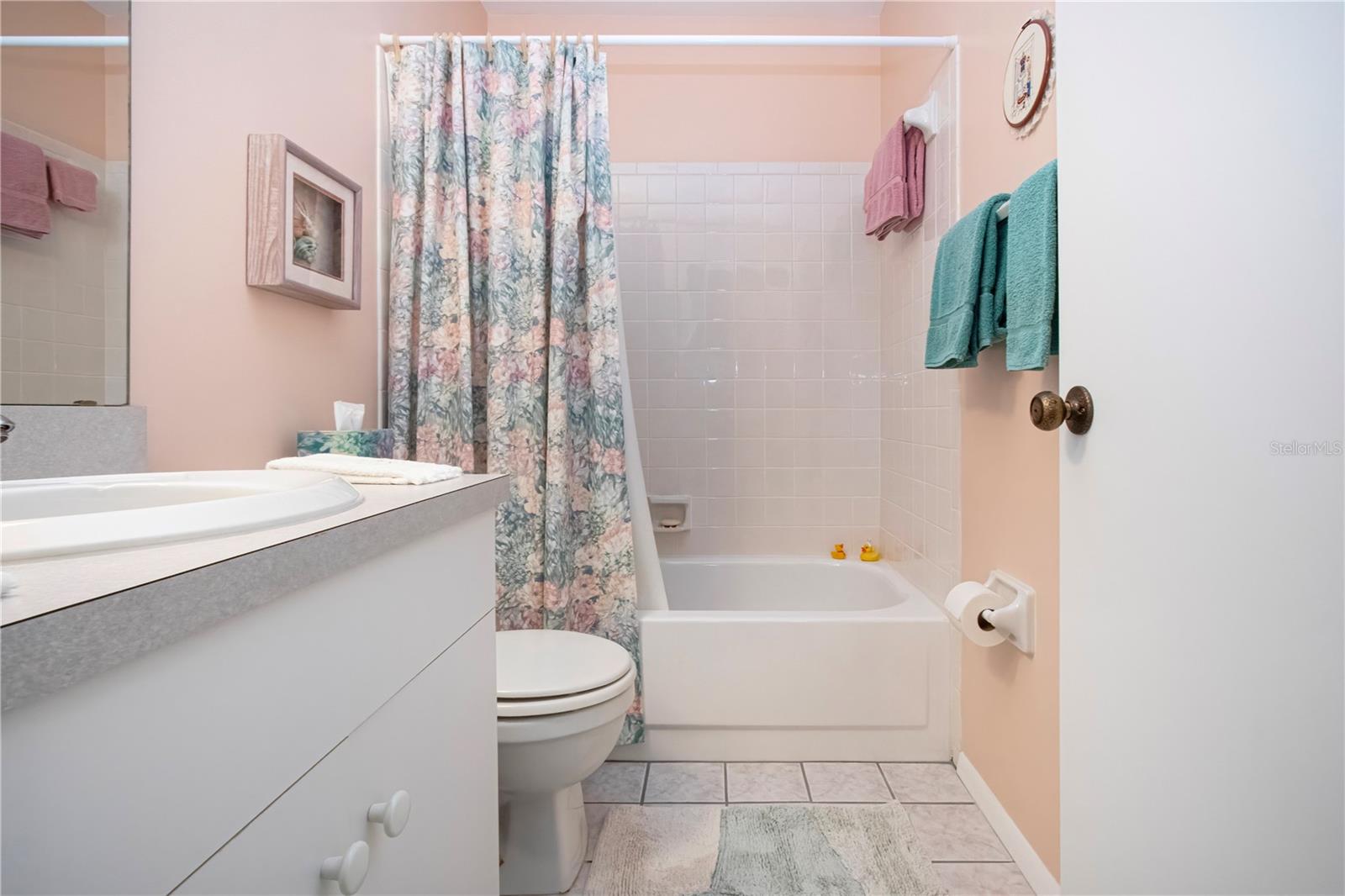 DESOTO SQUARE VILLAS PH I - Residential