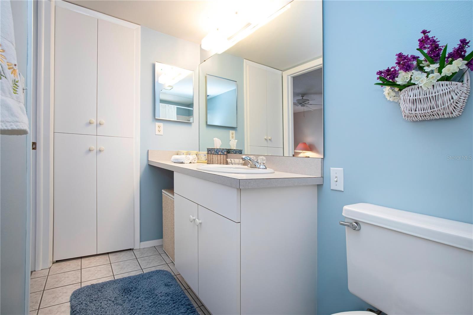 DESOTO SQUARE VILLAS PH I - Residential