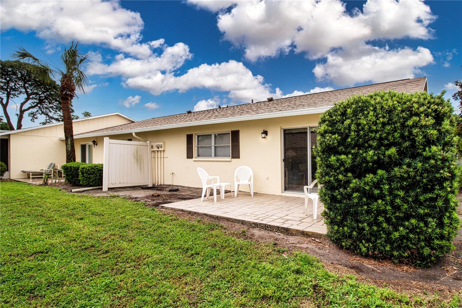 DESOTO SQUARE VILLAS PH I - Residential