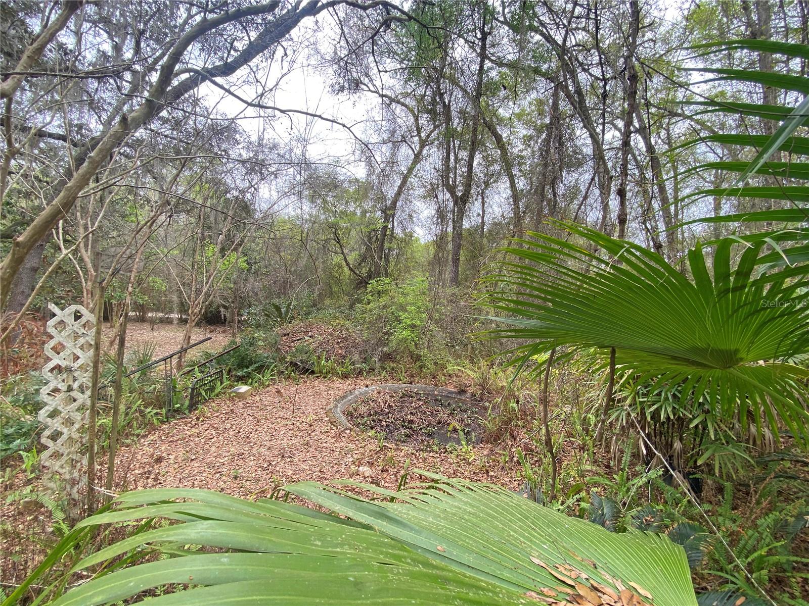 METES AND BOUNDS - Residential