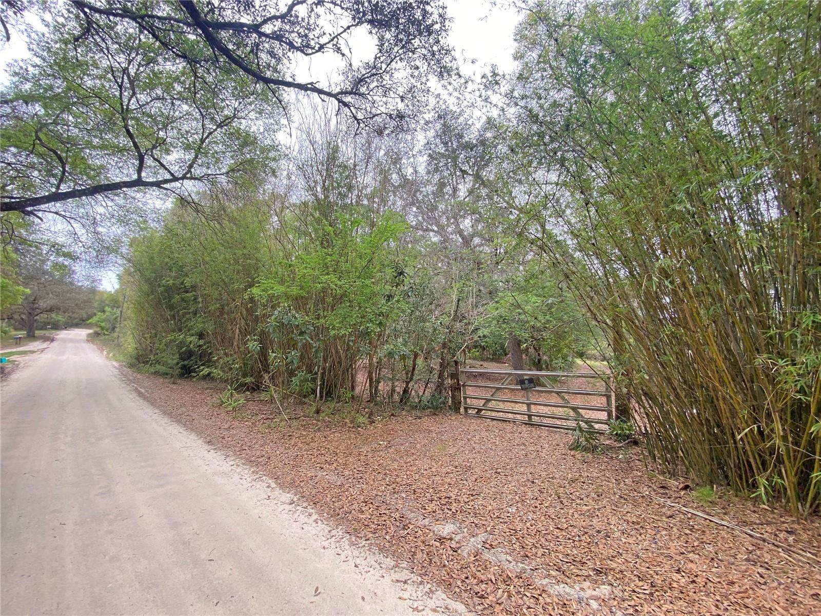 METES AND BOUNDS - Residential