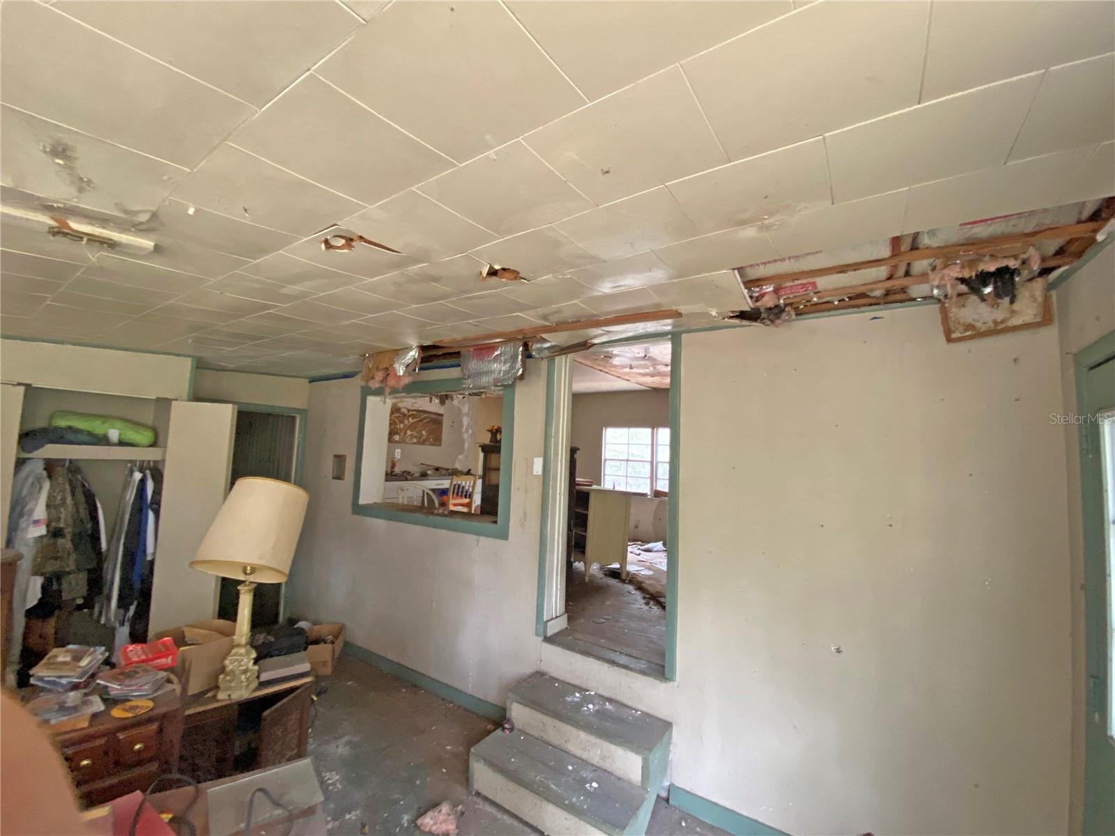 METES AND BOUNDS - Residential