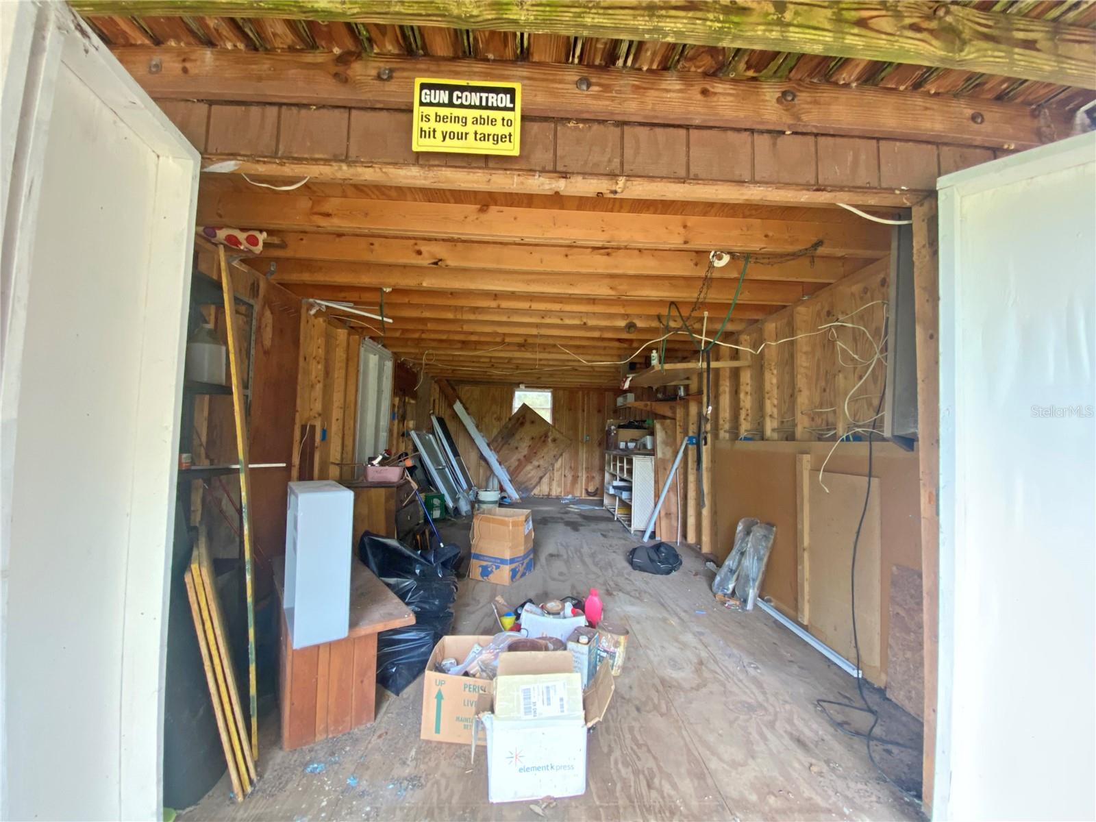 METES AND BOUNDS - Residential