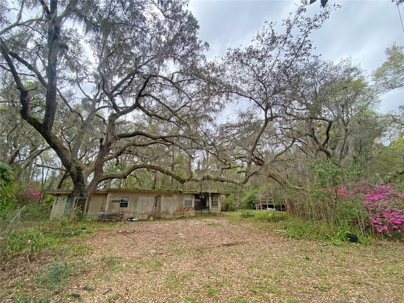 METES AND BOUNDS - Residential